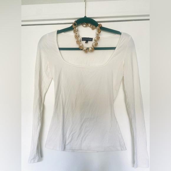 Jluxlabel Square Cut Cream Basic Layering Top - Small - Picture 3 of 3